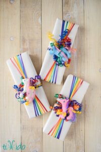 50+ Adorable And Easy Gift Wrapping Ideas To Surprise Your Kids