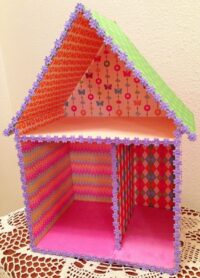 A Quick, Easy, Fun, Cheap Foam-board Dollhouse!