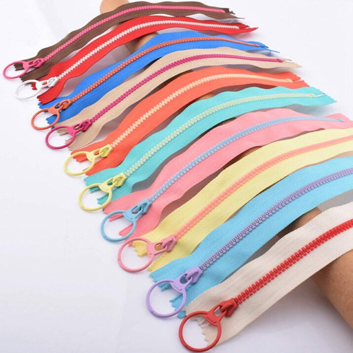 Hossom 20pcs 8inch Nylon Coil Zippers, Resin Zipper, Colourful Zippers with Lifting Ring Quoit, Sewing Zippers, Supplies Zippers for DIY Sewing Craft Tailor Bag Garment (10 Color)